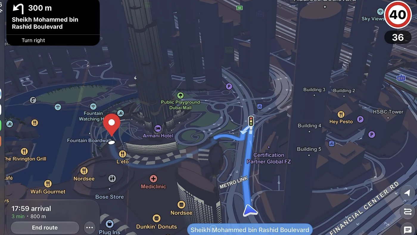 CarPlay in 3D Downtown Dubai: High-risk area in 1.1 km, slow down